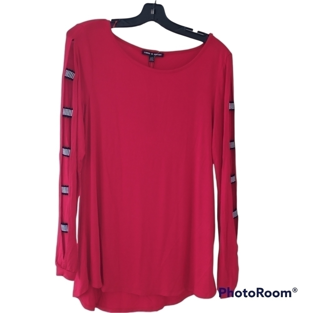 Cable & Gauge Red Tunic Style Top with Cutout & Crystal Sleeves L